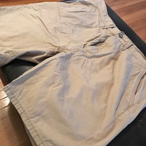 Levi’s khaki shorts